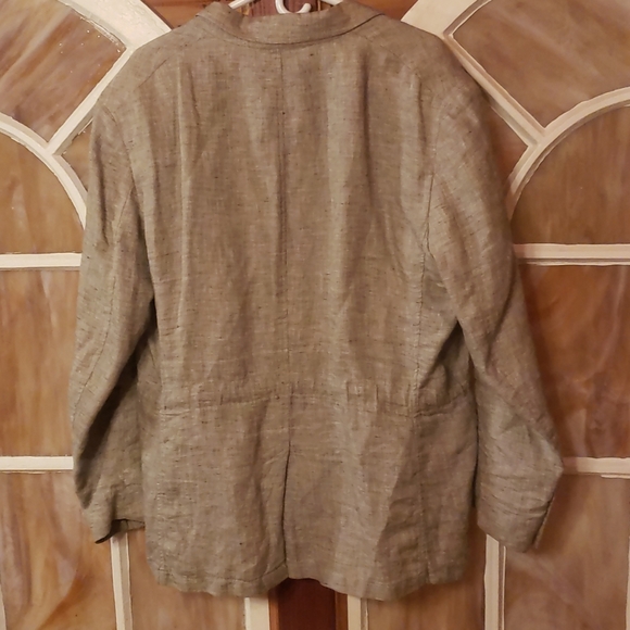 Linen jacket with drawstring. - Picture 3 of 3